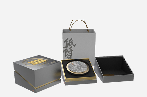 《纸币千年》银质纪念章